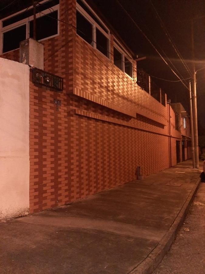 Nirvana 2, Habitacion Doble Con Todos Sus Servicios Guatemala City Exterior foto